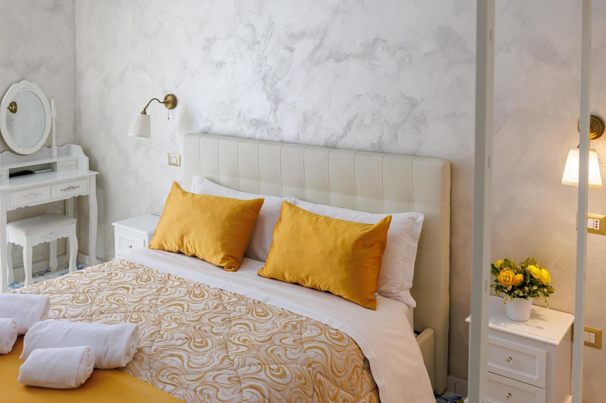 ナポリ Alma Adry Bed & Breakfast エクステリア 写真